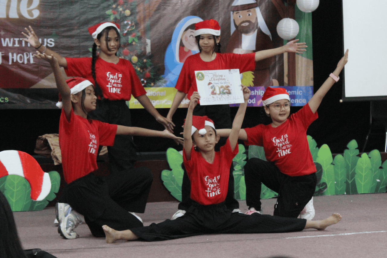 KESERUAN DI KOMPETISI NATAL