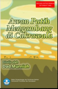 Awan Putih Mengambang di Cakrawala