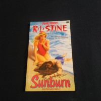 Image of Kulit Cokelat Sempurna atau Pembunuhan Sempurna Sunburn Bayangan Maut