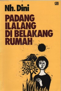 Padang Ilalang Di Belakang Rumah